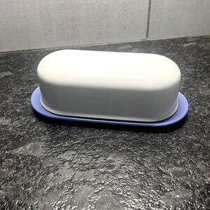 BUTTER DISH vintage Tupperware. Very tight lid. Like new condition. Blue…